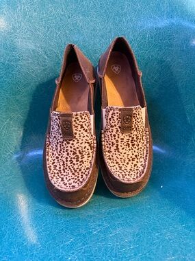 Ariat size 10 Brown Leopard-Print Slip-On Women’s Loafers